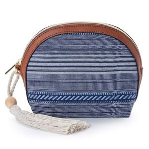 Wristlet / pouch